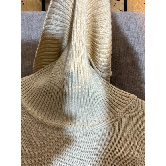 DuJour Women’s Sweater XL Cream Gold Asymmetric Hem Mock‎ Neck Neutral - Picture 4 of 10